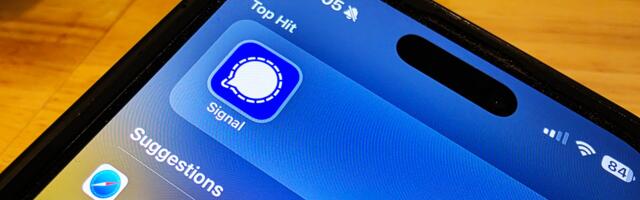 iPhone owners urged to change this key privacy setting after FBI recovers suspect’s deleted Signal messages