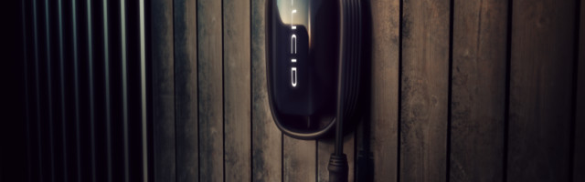 Lucid’s new all-electric sedan will let owners send energy to their homes by mid-2021