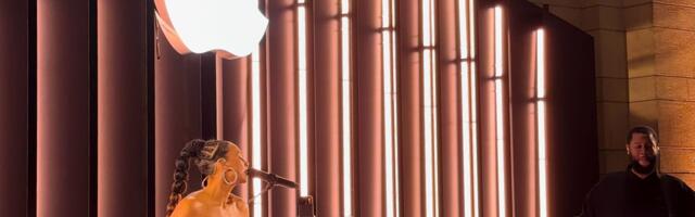 Apple Kicks Off 50th Anniversary With Surprise Alicia Keys Concert in New York