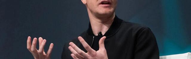 Coinbase stock drops 4% after surprise 1Q miss as crypto trading slows