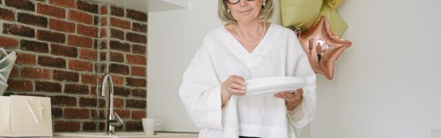 9 things Boomers refuse to throw away that their kids will put straight in the trash without opening