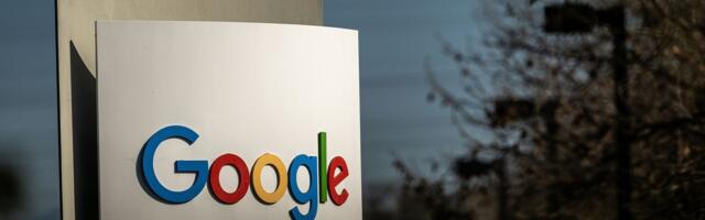 Over 800 Google Workers Urge Company to Cancel Any Contracts With ICE and CBP