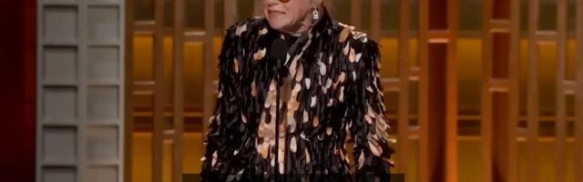 Watch Amy Madigans gloriously chaotic Oscars acceptance speech