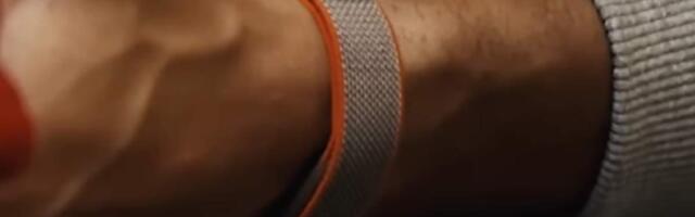 Is a Fitbit Air at $99 Plus a Monthly Subscription Appealing?