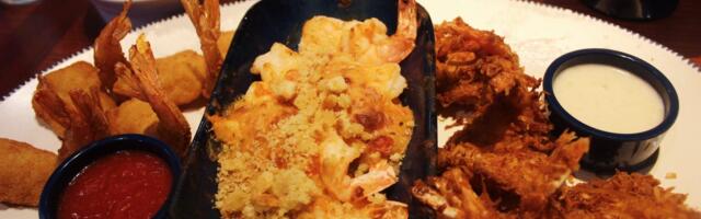 I tried Red Lobster's Endless Shrimp, which once contributed to the chain's bankruptcy. It's still an unbeatable deal.