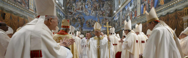 Why You Can't Take Photos Inside The Sistine Chapel (There's A Copyright Involved)