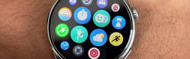 This new Wear OS smartwatch brings gesture controls to your wrist and lasts for days