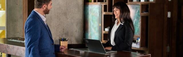 AI’s Travel Jobs Impact, NYC’s Transit Mess and Uber’s Unique Saudi Feature