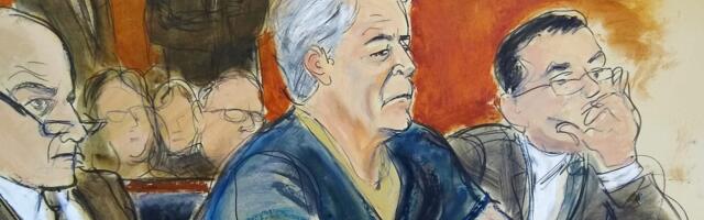 How an apparent Jeffrey Epstein suicide note ended up in the hands of his quadruple-murderer roommate