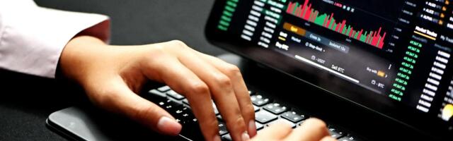 Hanging in There: Crypto Daybook Americas