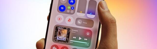 4 Ways to Open Your iPhone's Control Center One-Handed