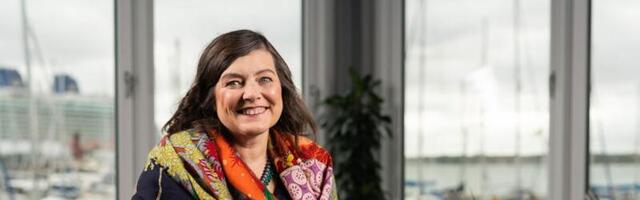Starling Bank shuns Facebook over scam ads