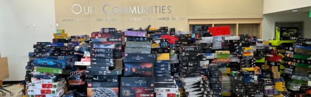 Duo suspected of stealing hundreds of LEGO sets across Southern California  arrested
