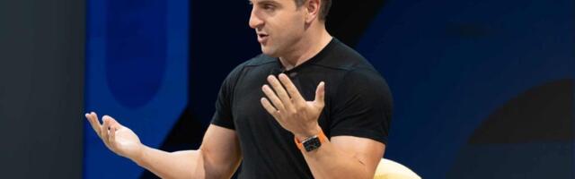 Chesky Disses Rivals’ Chatbots — Calls Airbnb’s AI ‘Impossible to Replicate’