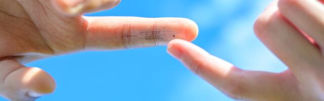 Stanford team makes electronic skin that can sense touch