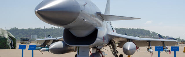 Pakistan's Impressive Fighter Jet Is Disrupting Indian Airstrikes - Here's What Makes The J-10 So Deadly