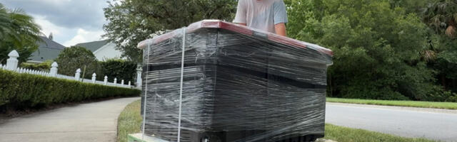 Home Depot Sells A 170-Gallon Storage Tote, But How Good Is It? Here's What Users Say