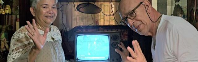 ‘We watched the Berlin wall fall on this TV’: Guatemelan family shocks Samsung by trading in their indestructible 39-year-old CRT TV for a new LCD, calling it ‘a real workhorse’