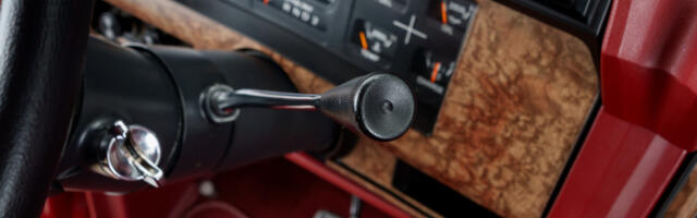 Why Did Most Car Manufacturers Stop Using Column-Mounted Gear Shifters?