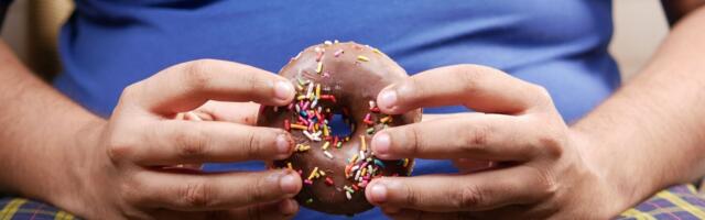 Neurologists increasingly point to ultra-processed foods as the single largest modifiable risk factor for cognitive decline — and the mechanism runs through the gut, not the brain