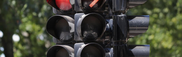 Can You Turn Right On Red In California? Not Everywhere