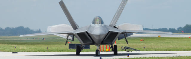 Here's What The F-22 Raptor's Cockpit Really Looks Like