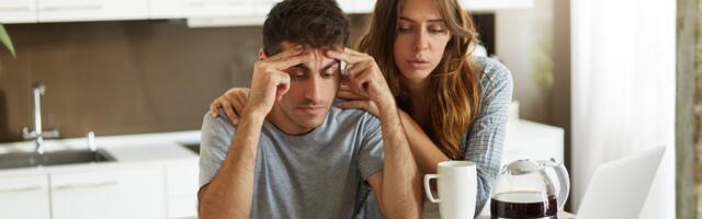 Middle class shrinks to 51% of Americans as home prices triple since 2012