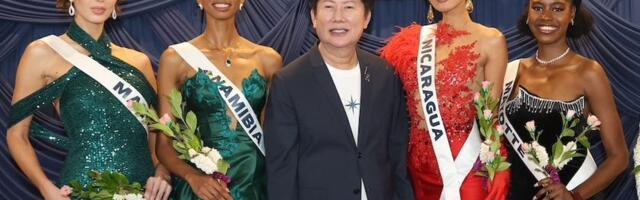 The Miss Universe director who yelled at Miss Mexico has a history of shaming beauty queens