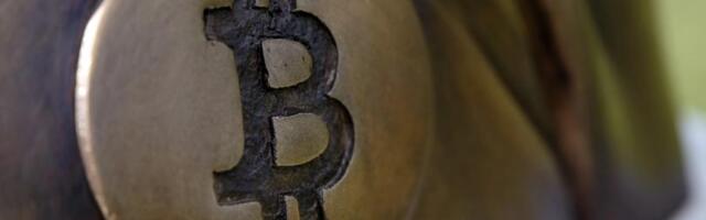 Satoshi-era bitcoin at center of $285 billion lawsuit moves after 14 years