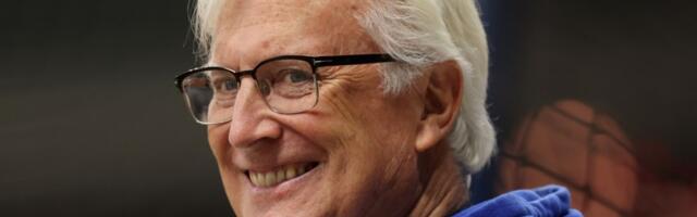 LA Lakers officially sold from Buss family to Dodgers owner Mark Walter