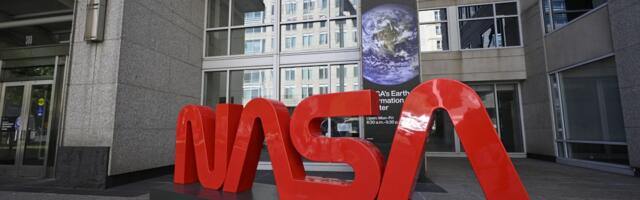 NASA found clues of life on Mars, but budget cuts threaten future missions