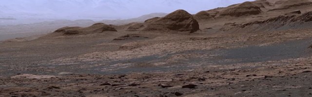 Watch NASA’s stunning new panorama of the Martian landscape