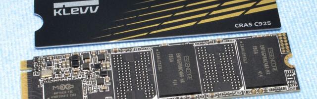 Klevv CRAS C925 SSD Review: Competent but uninspiring