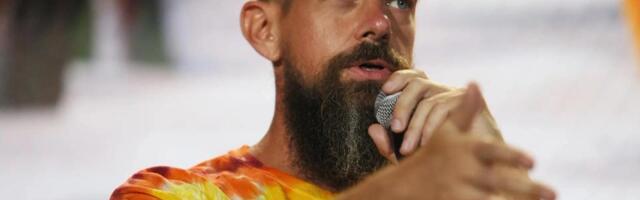 Bitcoin purist Jack Dorsey says that his firm is reluctantly giving in to stablecoin craze