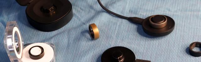 Puck it; Oura should ditch its charger and copy the Galaxy Ring case