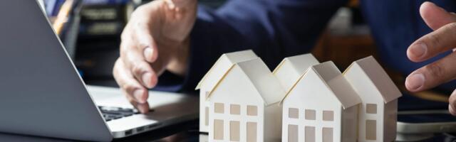 Real estate investors using rentals for cash flow are switching to more passive strategies to make money while they sleep