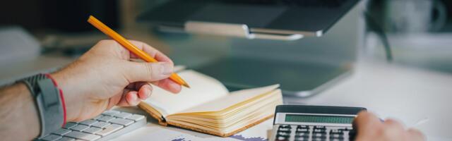 Nasdaq falls amid mixed earnings reports