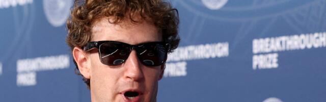 Forget the $100 billion club — there are now 6 people worth over $200 billion