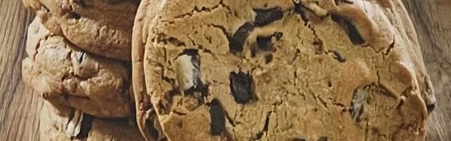 Costco swaps popular churro for mega-chocolate chip cookie