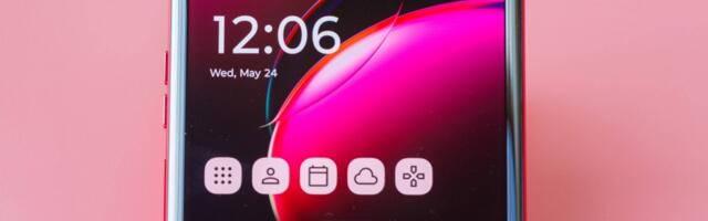 Motorola Razr 50 Ultra / Razr+ 2024 specs leak
