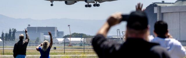 NASA researchers bid farewell to ‘flying laboratory’ at Ames Research Center