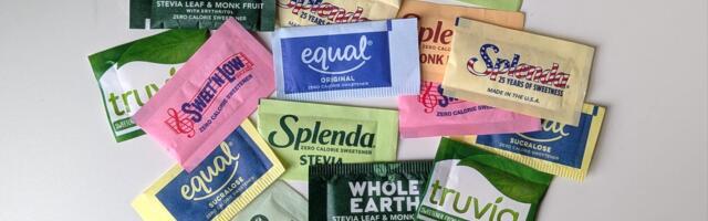 Which Zero-Calorie Sweetener Tastes the Most Like Sugar? I Tested 9 to Find Out