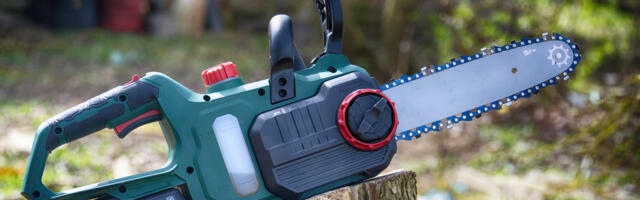 6 Power Tool Battery Brands With The Best Warranty