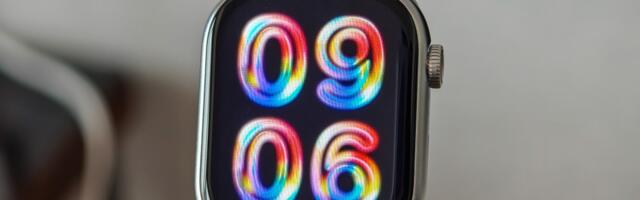 I bought a $12 Apple Watch Series 10, it’s bizarre