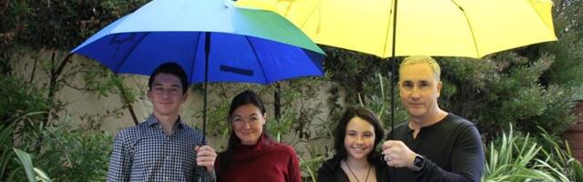 California teen reinvents the umbrella and snags a ‘Shark Tank’ deal