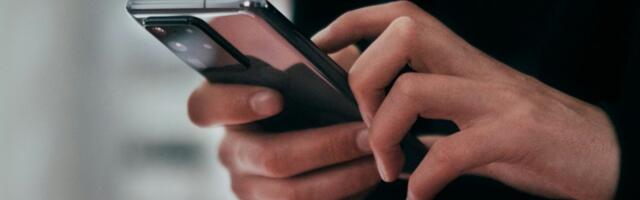Smartphones now dominate global web traffic, latest data shows