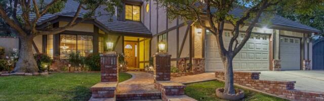 You Can Stay at the House From ‘Poltergeist’, and Even Have Someone Haunt You