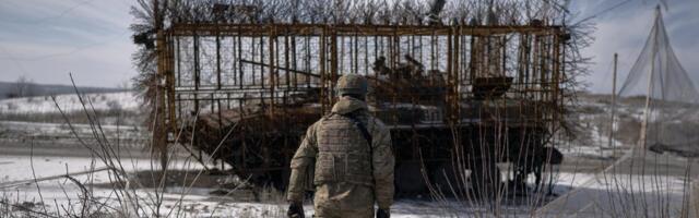 Ukraine is slowing Russia down and clawing back ground in key areas, war experts say. Here's how it's finding fresh wins.