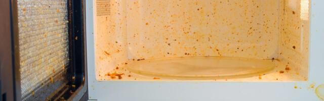 Cleaning Your Microwave Has Never Been Easier Thanks to This Quick Hack