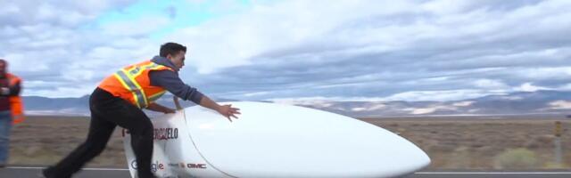 How This Record-Breaking Bike's Design Helps It Go Faster Than Highway Speeds